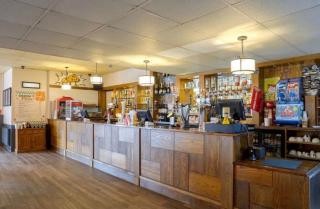 Whitstable Cambridge - 3 Bedroom Sleeps 6 Family & Pet Friendly - 6