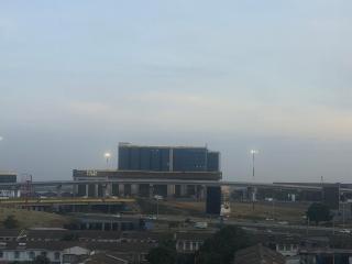 Modern Parkview Suite Airport SGR CBD Access - 6