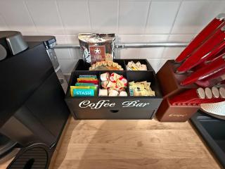 At Home in Tremont - 2