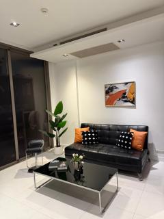 Modus Pattaya Beachfront Apartment - 8