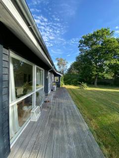 Holiday Home With Large Garden Near Heather Hill - 9