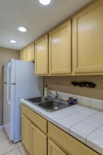 Tiki 339 - Comfortable 1BR Condo Close to Beach condo - 2