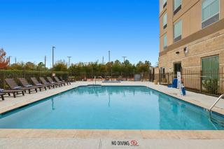 Kozy Hotel Houston North - 3