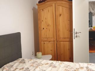 sharing room in apartment - 3