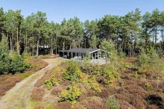 Holiday Home In Nature With Huge Plot - 0