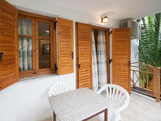 LAURA Skiathos - Città di Skiathos - 1