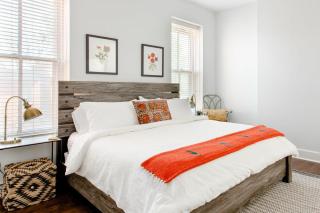 Family Fun in Lafayette Square ABODEbucks - 4