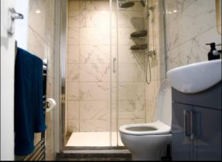 3 bedroom Apartment - 10min walk Stratford station - Sleep 6 - 4