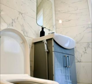 3 bedroom Apartment - 10min walk Stratford station - Sleep 6 - 5