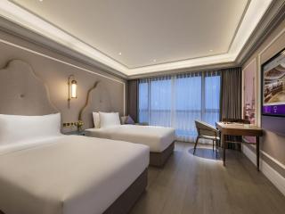Mercure Nantong Downtown - 1