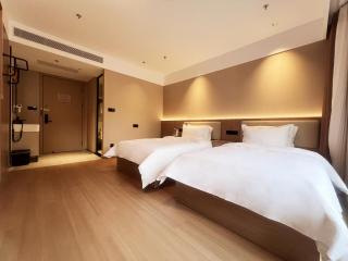 JingPoint Hotel - 2
