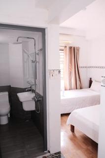 SH5H & MotorBike For Rent - Hue - 1