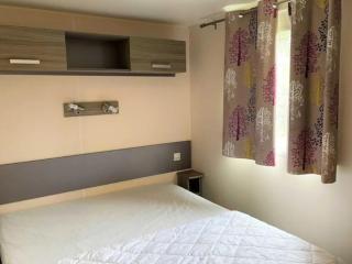 Mobil Home 3 Chambres avec Terrasse - Pour 6 Personnes - API-1-52-1659 - 7