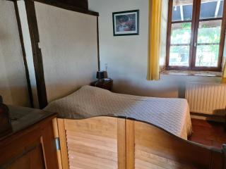 Grande Maison avec Piscine Intérieure Chauffée - FR-1-591-778 - 3