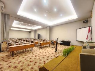 Grand Cemara Hotel - 3