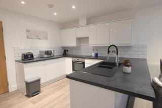 Apt Croydon, 1 Min walk to Train - 4