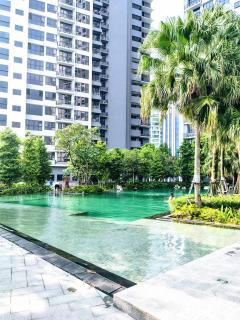 Agile suits of Kuala Lumpur - 2