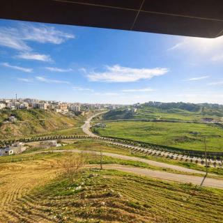 Abdoun Elite Residence Stunning View - 3