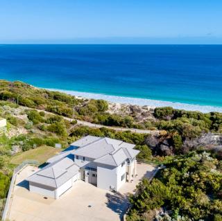 Serenity in Waikiki - 6