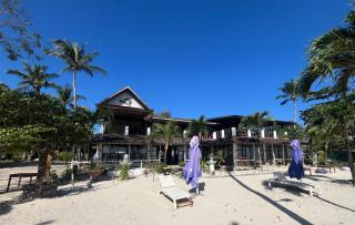 Puerto Paraiso Hostel - 0