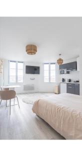 Studio lumineux, cosy et bien équipé - 3