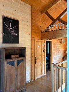 Chalet familial au centre ville de Gerardmer avec jeux et piscine extérieure estivale - Gérardmer - 6