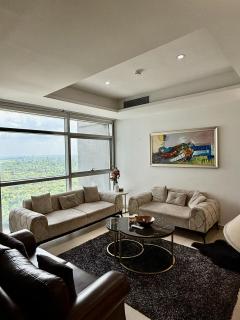 One Constitution Avenue by Superhost - 0