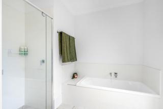 Mooloolaba Parkway Palms Retreat - Pet Friendly, Walk to the beach - 5