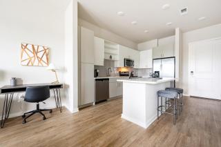 Landing Apartments near Sun City Center and Riverview - Wimauma - 1