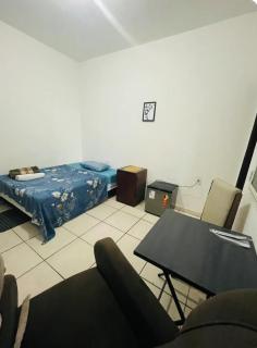 Suíte individual Próximo às faculdades São Leopoldo mandic, unip,esamc,uninter,5 minutos do centro - 0