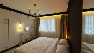 Epoque Apartment by TATA STAYS - 9