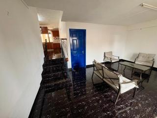 The Village Nest Apartment - 3