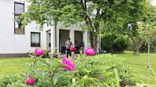 Cozy Garden Villa - 9