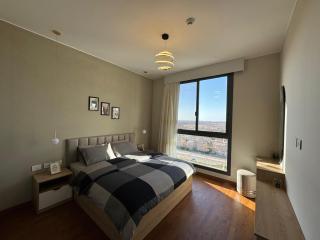 Luxury Apartment at Aeon Towers - 8