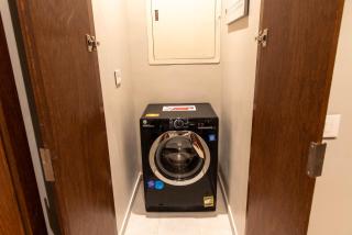 Luxury Apartment at Aeon Towers - 5