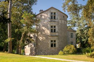 Ferrassou - château et ferme - 9