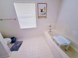 Intercoastal Views Sleeps 8 Marco Island FL by Vacation Your Way - Marco Island - 1