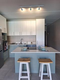 Sunny Stay - Cool By The Pool - Nivica Lifestyle Apartment - Langebaan - 4
