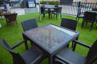 Lé Patriot Hotel - 1