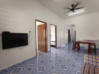 NikNa Homestay Jambu Bongkok - 4