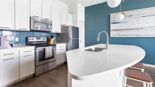 Downtown San Antonio Apartments by Landing - 4