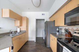 Landing Chic 2BD Gym - 3