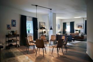 FOUNDRY - Business & Content Loft - 120 qm - Küche - Waschtrockner - Badewanne & Dusche - kostenloser Parkplatz - Smart TV - 4