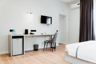 Green Hill Hotel - 1