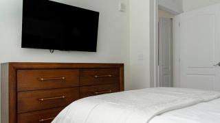 Landing Apartments - Hickory Cottages - 1