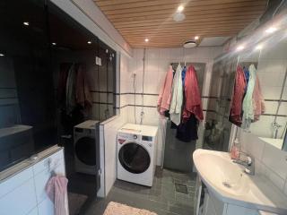 Cozy well connected family apartment - 5