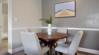 Landing Amazing 2BD Pool Yoga Studio - McDonough - 4