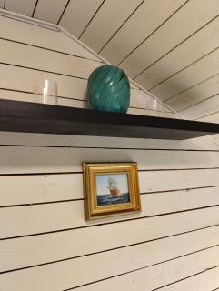 Navy Condo for 6, free parking - 2