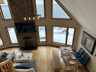 Lake Simcoe Waterfront Lake House - 8