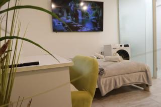 Easy Access Ground Floor Condo - 9